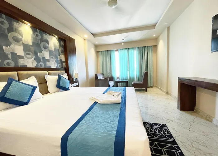 Hotel Ambika Palace New