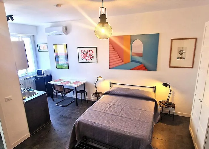 Hotel Cecilia Rome House