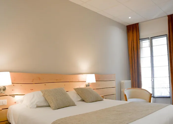 Hotel Busby