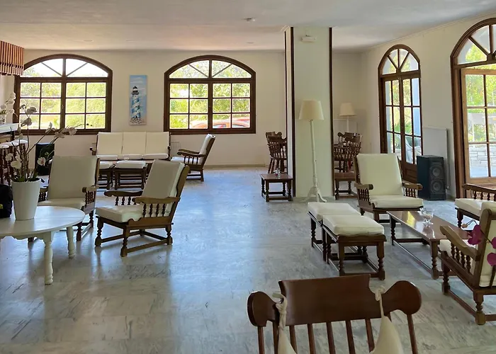 Theodorou Beach Hotel Apartments Psalidi 