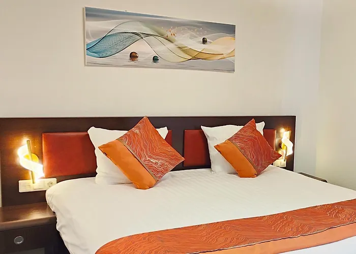 CN-Hotel