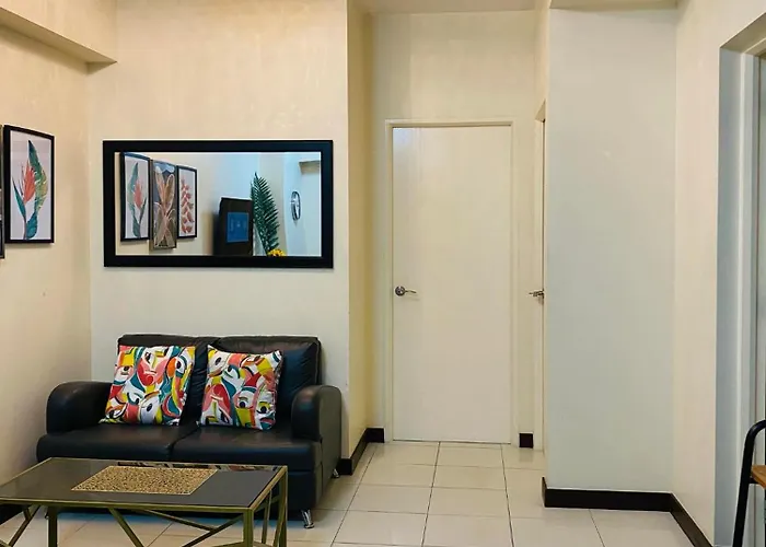 Hello Condo