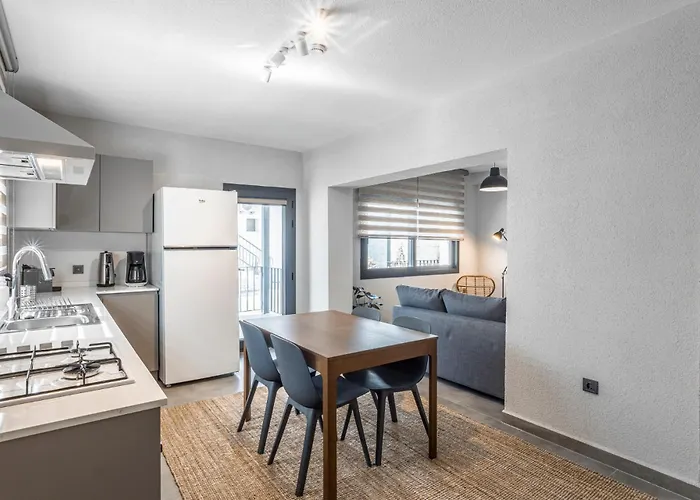 Newold Flat