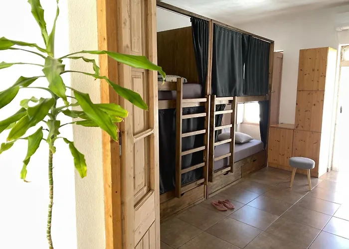 Casa Da Madalena Backpackers Hostel