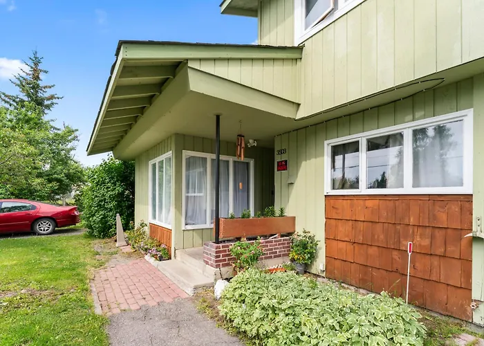 Shaligohomes On 16Th Ave