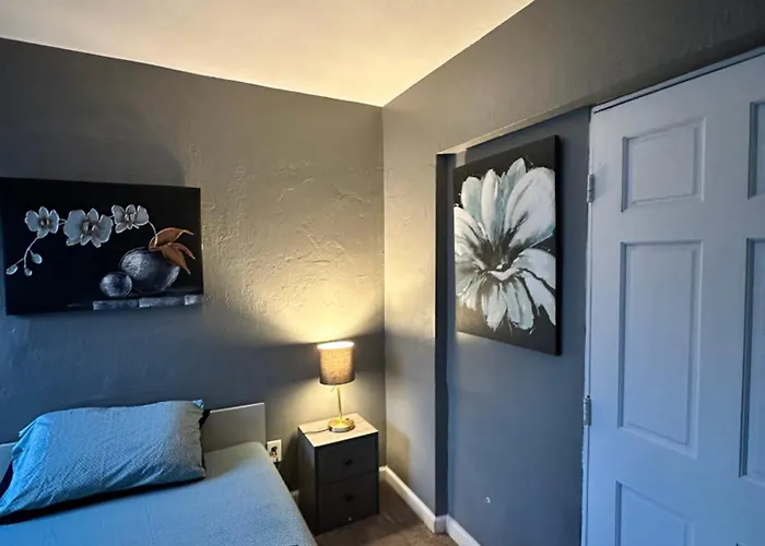 Downtown Private Deluxe Room