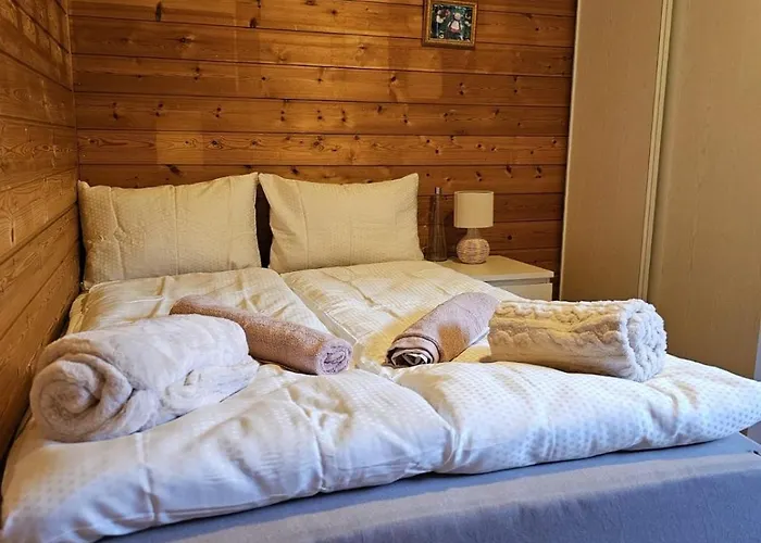Private Room - 1 In A Luxury Villa Chalet Style