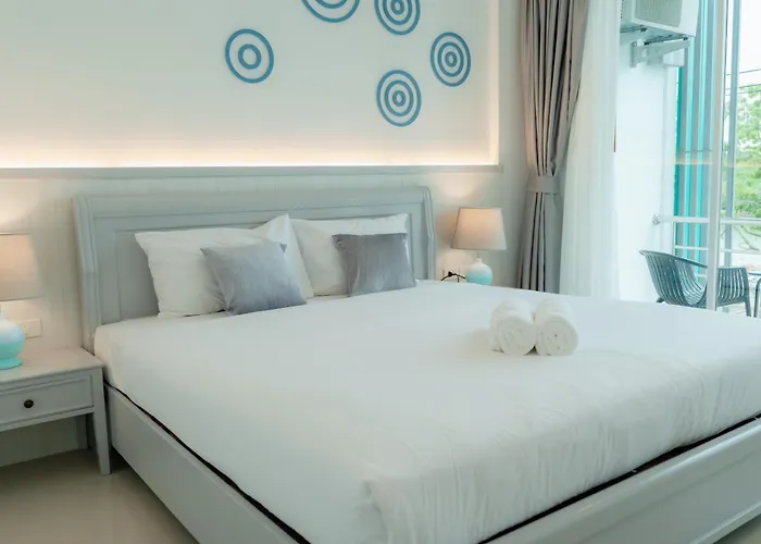 Apo Hotel