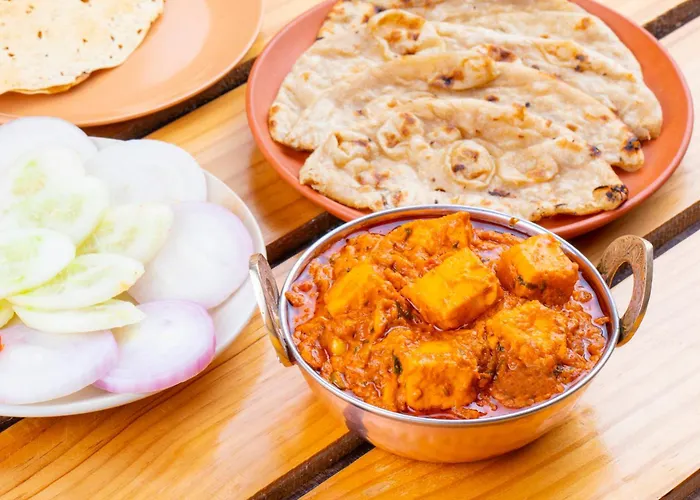 Fabhotel Amar Raj Villa