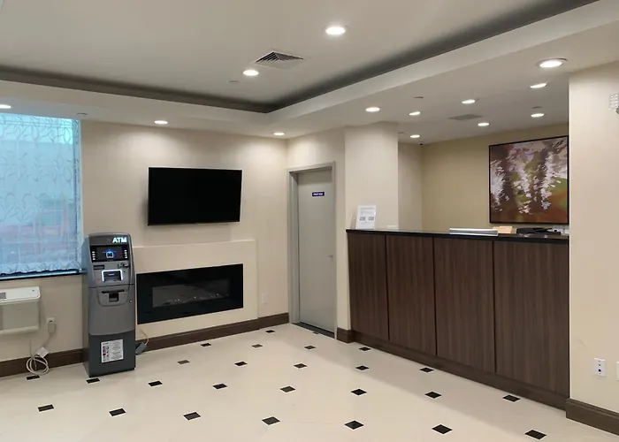 Voyage Hotel