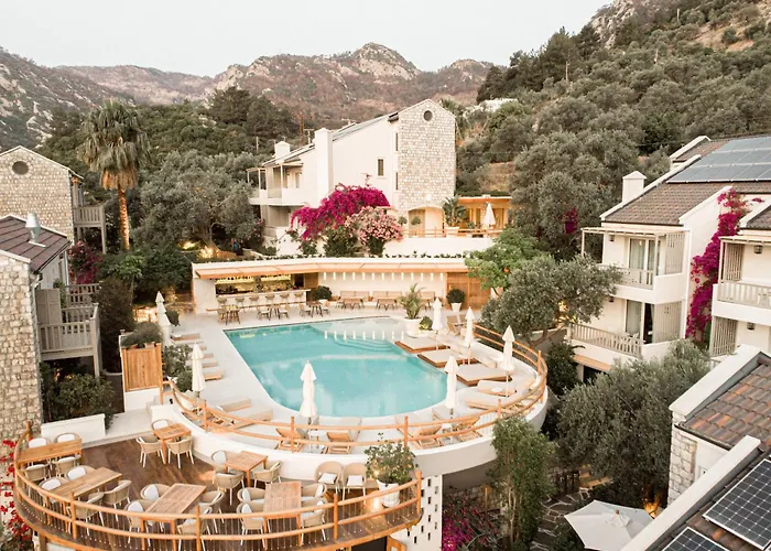 Pilos Suites Turunç