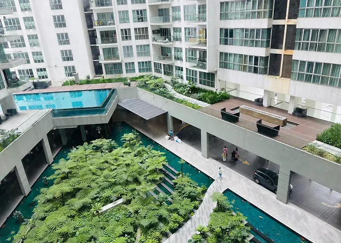 Regalia Skypool Klcc Dorms By Tasrifa