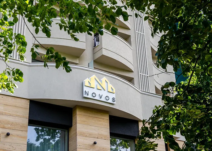 Novos Luxury Suites