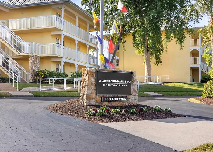 Hilton Vacation Club Charter Club Naples Bay