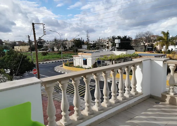 Pari'S Holiday Apartments-Paphos