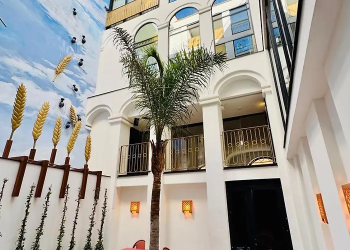 Hotel Divino By Fimedhotels