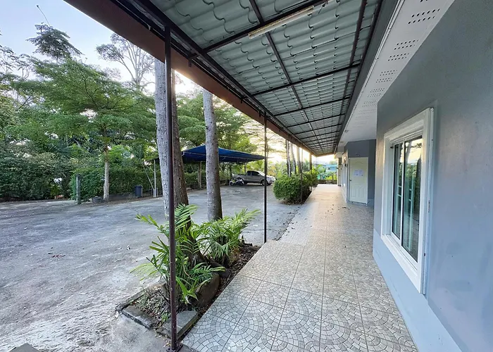 Krabi Ava Hill