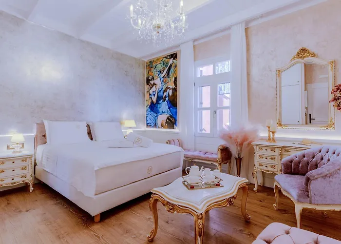 Madame Hortense Boutique Ηotel La Canée