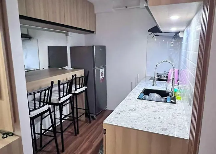 Manila Condo Staycation