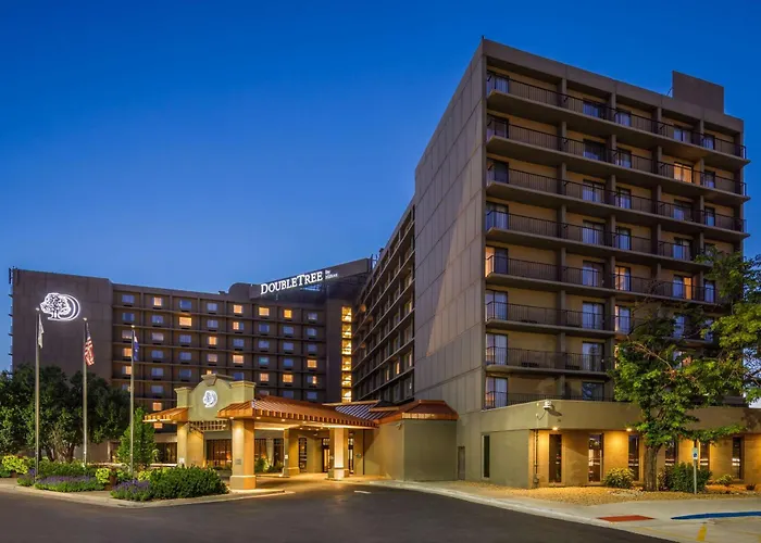 Doubletree By Hilton Hotel Denver
