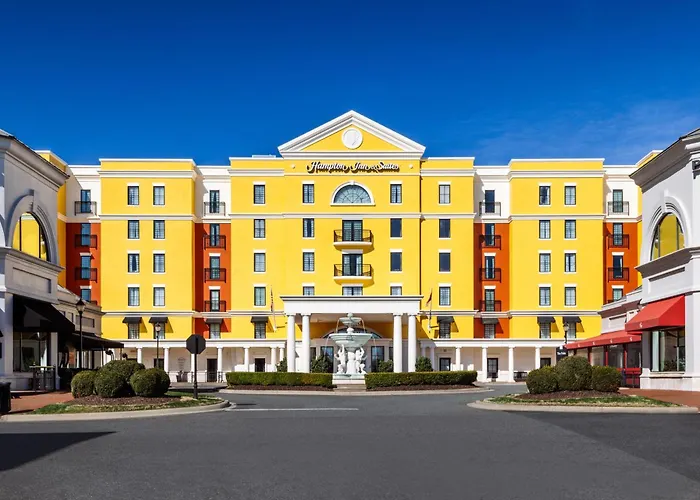 Hampton Inn & Suites South Park At Phillips Place