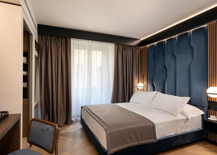 Arts & Crafts Luxury Suites