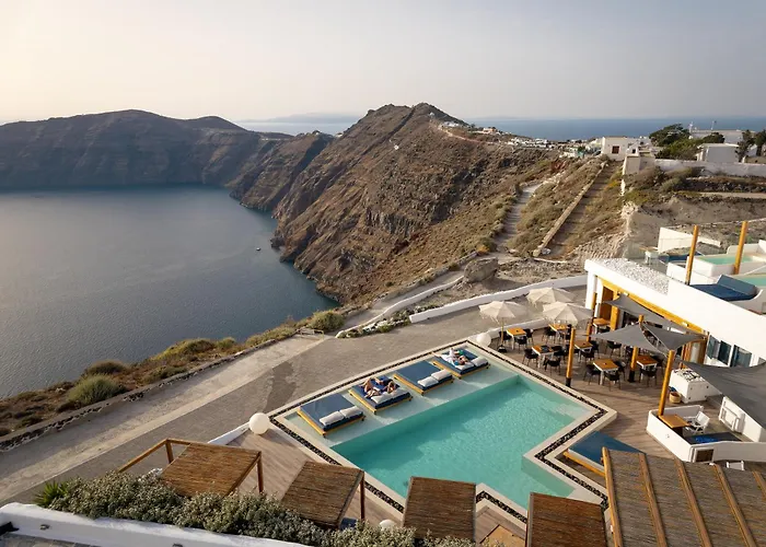 Amaze Suites