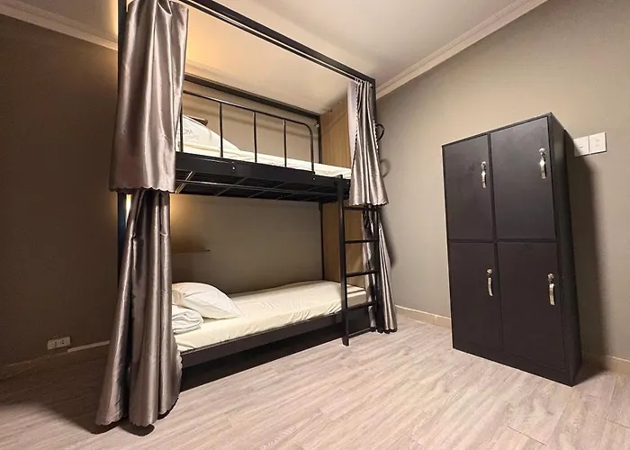 Triple Hostel