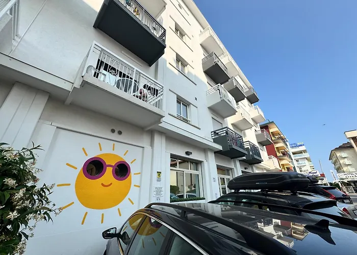 Regina Urban Beach Hotel