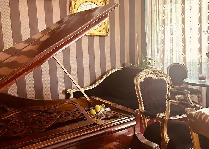 Hotel Zava Civic Center Boekarest