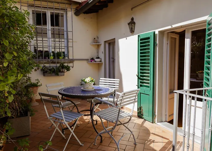 Bed and Breakfast San Pier Novello in Oltrarno Firenze