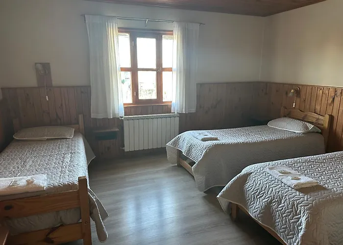 Hostal Rio Ona