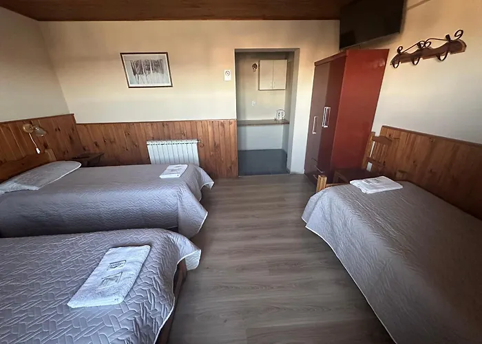 Hostal Rio Ona