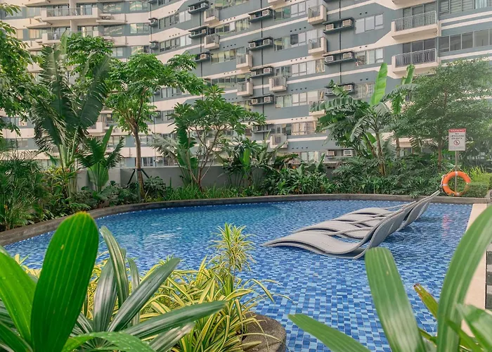 Makati Penthouse Studio With City Views