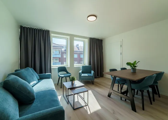 Maya Apartments - Carl Berner