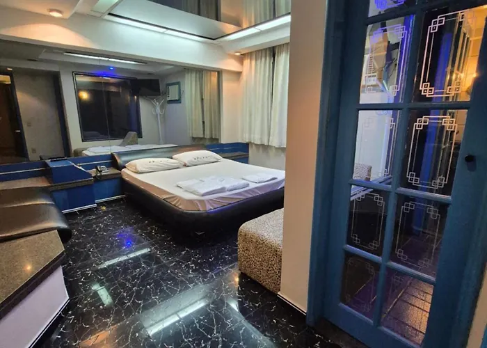 Hotel Fênix (Adult Only)