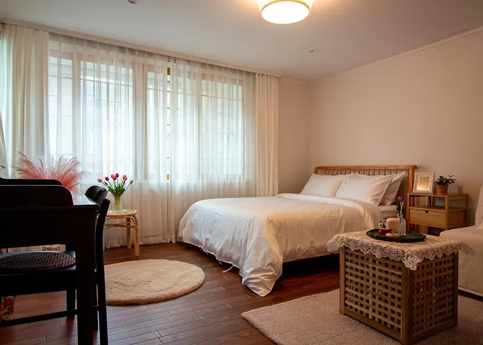 Stay Vibe Healing House