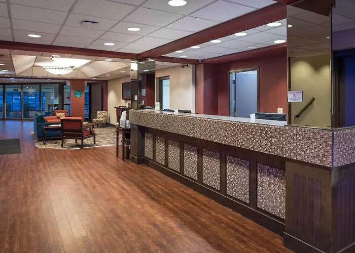 Ramada By Wyndham Downtown Spokane