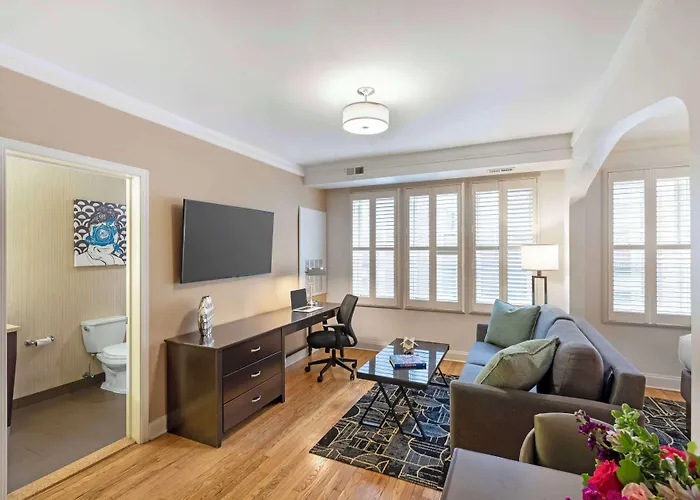 Best Western Plus Hawthorne Terrace Hotel