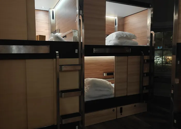 I Street Capsule Hostel