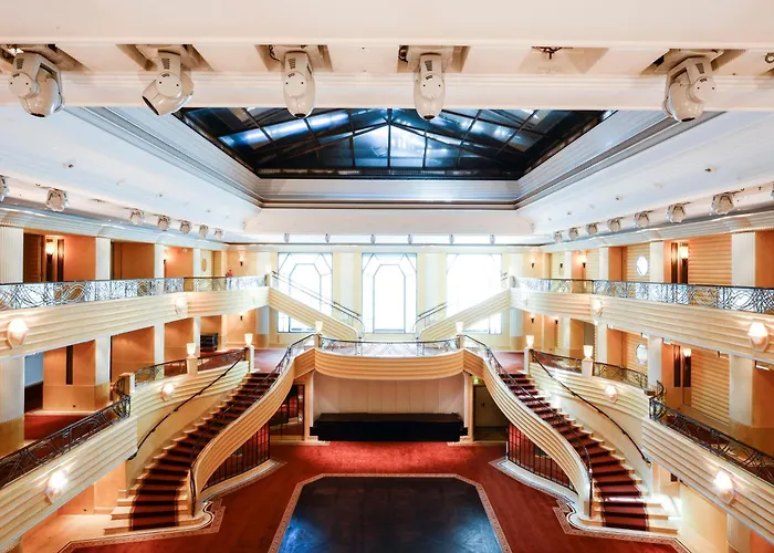 Hotel Bayerischer Hof - The Leading Hotels Of The World