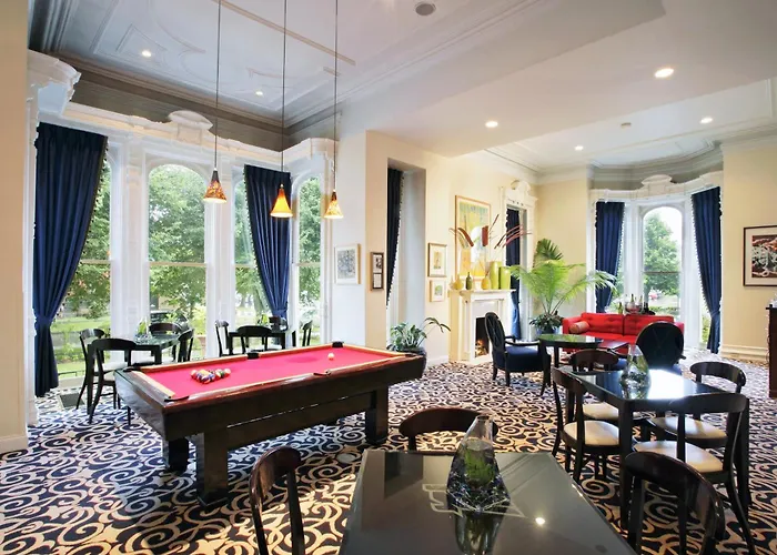 The Mansion On Delaware Avenue
