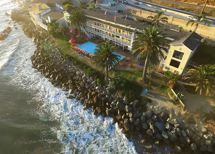 Cliff House Inn
