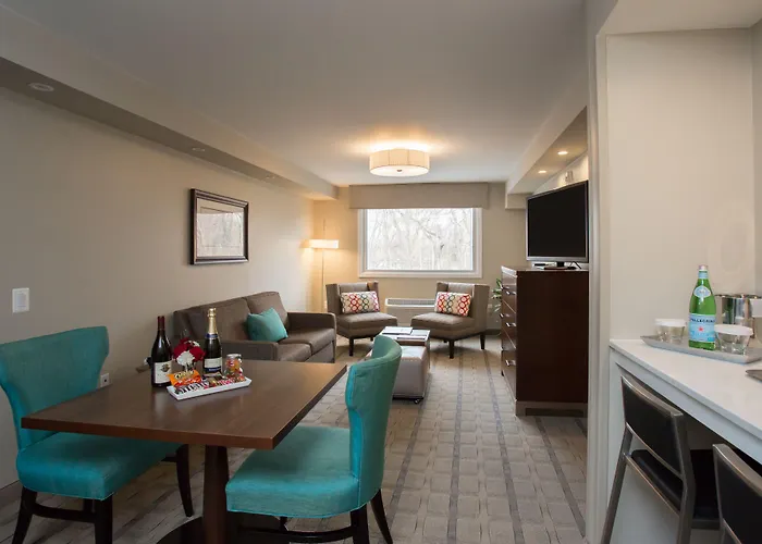 The Kenilworth Hotel - Airport West