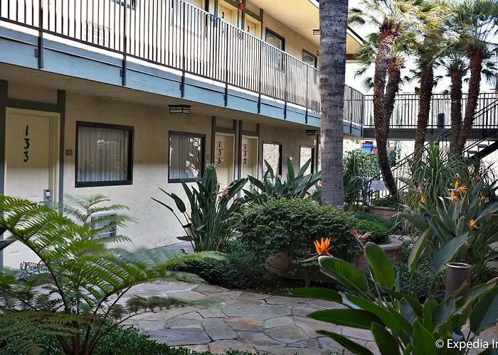 Key Inn And Suites Tustin