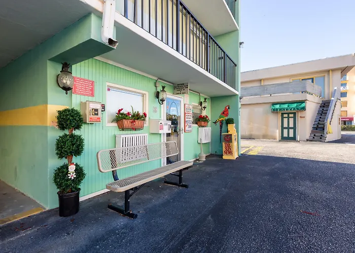 Beach Club At Montego Inn
