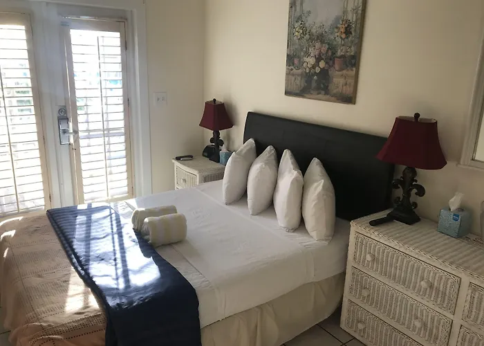 New Orleans House - Gay Male Adult Guesthouse