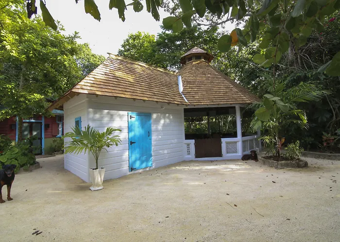 Tingalaya'S Retreat