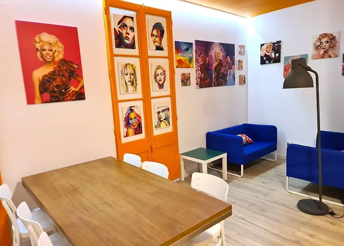Gracia City Hostel