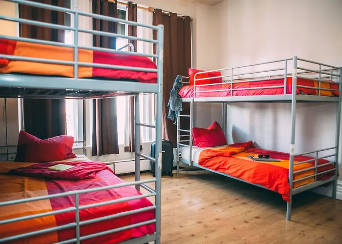 Hi San Diego Downtown Hostel